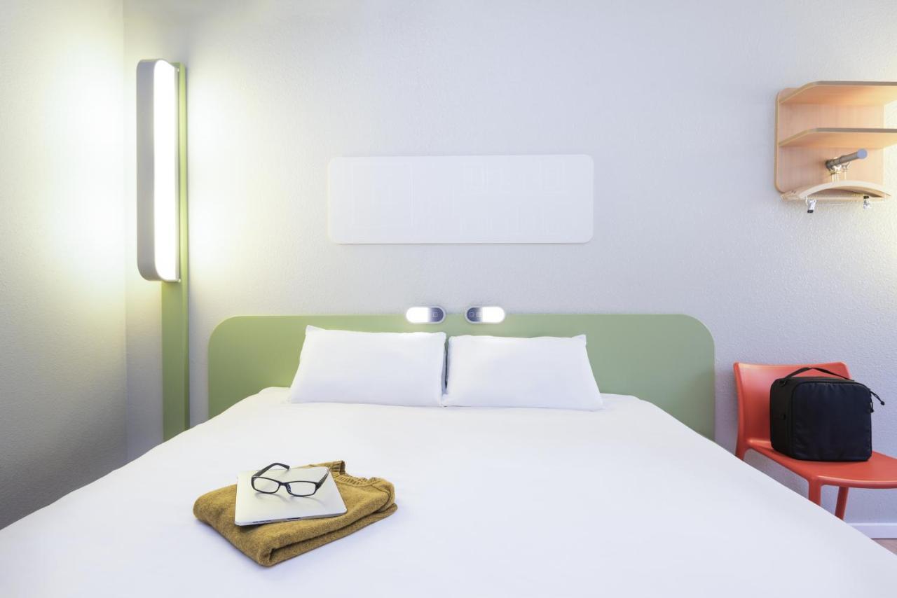 Ibis Budget Bordeaux Centre Bastide Rom bilde